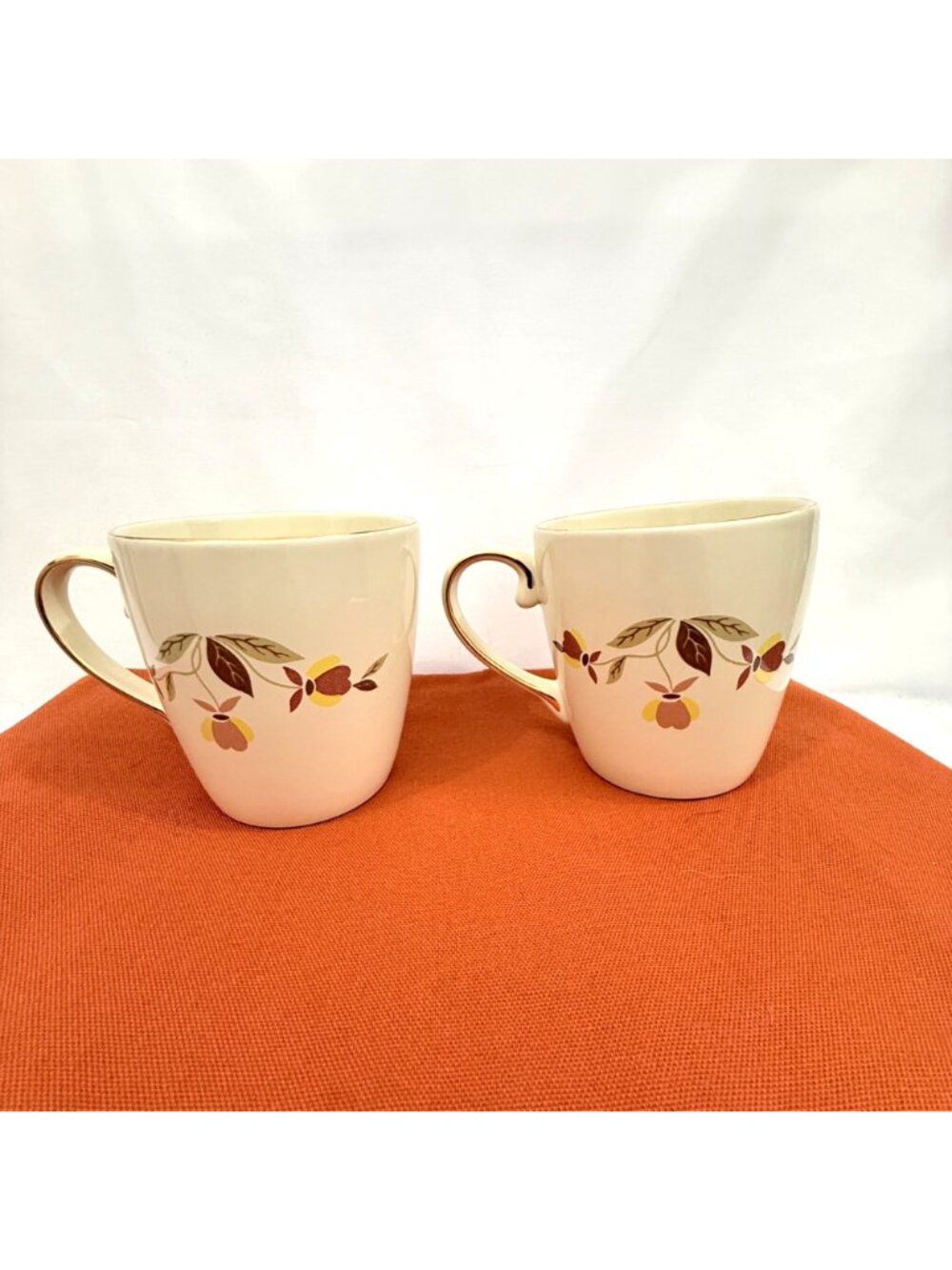 Hall Autumn Leaf 12oz Coffee Mug 2 Limited Edition China Specialties New - Picture 2 of 14